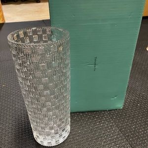 Brand new Tiffany’s & Co. Crystal vase